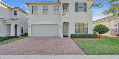 6 bedroom  Villa for sale in Coral Springs, Florida