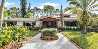 Villa for sale in Boynton Beach, Florida
