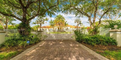 7 bedroom  Villa for sale in Miami, Florida