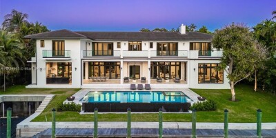 7 bedroom  Villa for sale in Coral Gables, Florida