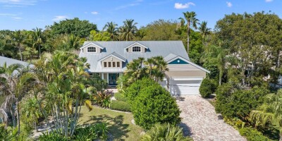 5 bedroom  Villa for sale in Port Saint Lucie, Florida