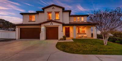 5 bedroom Detached House for sale in Riverside, California