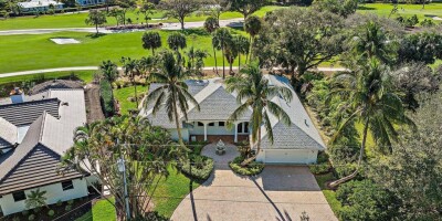 3 bedroom  Villa for sale in Tequesta, Florida