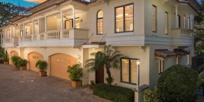 Townhouse for sale in Vero Beach, United States