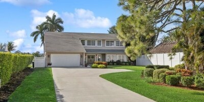 Villa for sale in Lake Worth, Florida