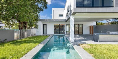 4 bedroom  Villa for sale in Miami, Florida