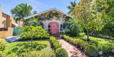 Villa for sale in West Palm Beach, Florida