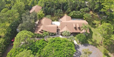 5 bedroom  Villa for sale in The Acreage, United States