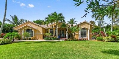 4 bedroom  Villa for sale in Palm Beach Gardens, Florida