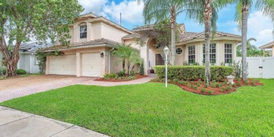 4 bedroom  Villa for sale in Pembroke Pines, Florida