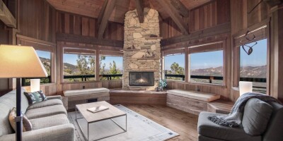 4 bedroom Detached House for sale in Topanga, United States