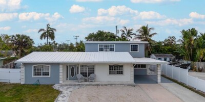 Villa for sale in Lake Worth, United States