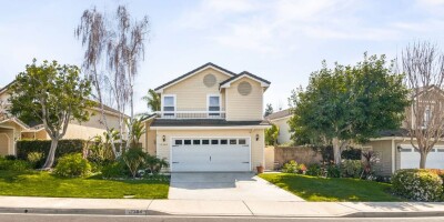 3 bedroom  Detached House for sale in Moorpark, United States