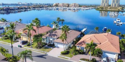 4 bedroom  Detached House for sale in Palmetto, Florida