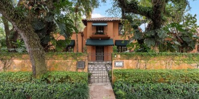 6 bedroom  Villa for sale in Coral Gables, Florida