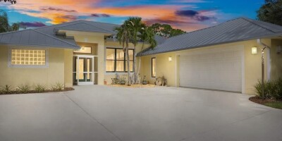 5 bedroom  Villa for sale in Fort Pierce, Florida