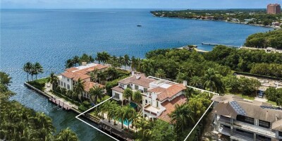 7 bedroom  Villa for sale in Miami, Florida