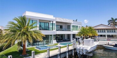 6 bedroom  Villa for sale in Boca Raton, Florida