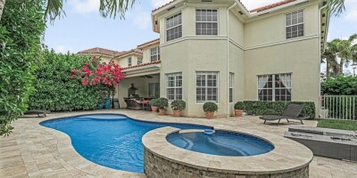 6 room  House for sale in Cobblestone Creek Drive, 10181, Boynton Beach, Florida