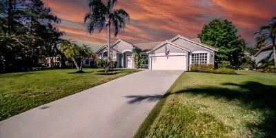 4 bedroom  Villa for sale in Lake Worth, United States