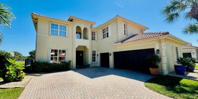 5 bedroom  Villa for sale in Royal Palm Beach, United States