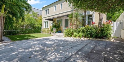 Villa for sale in Miami Beach, Florida