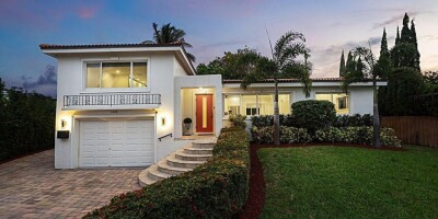 3 bedroom  Villa for sale in Boca Raton, Florida