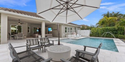 5 bedroom  Villa for sale in Palm City, United States