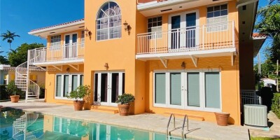 Villa for sale in Miami Beach, Florida
