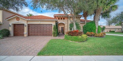 Villa for sale in Lake Worth, Florida
