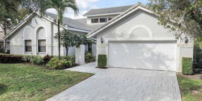 5 bedroom  Villa for sale in Coral Springs, United States