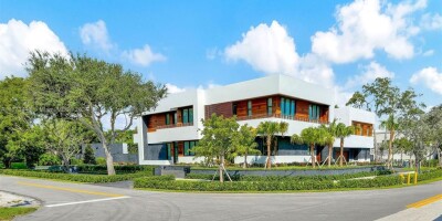 6 bedroom  Villa for sale in Miami Shores, United States