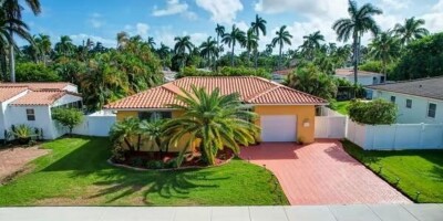 3 bedroom  Villa for sale in Hollywood, Florida