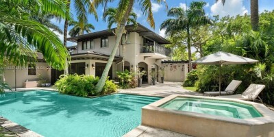 Villa for sale in Miami Beach, United States