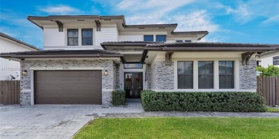 5 bedroom  Villa for sale in Miami, Florida