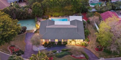 5 bedroom  Villa for sale in Coral Springs, United States