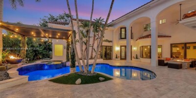 6 bedroom  Villa for sale in Boca Raton, Florida