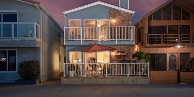 House for sale in Seal Beach, United States