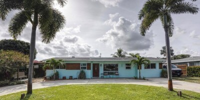 5 bedroom  Villa for sale in Lake Worth, United States