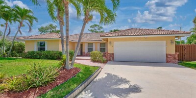 4 bedroom  Villa for sale in Boca Raton, Florida