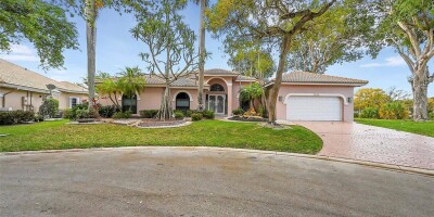 Villa for sale in Coral Springs, Florida
