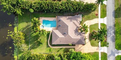 4 bedroom  Villa for sale in Wellington, Florida