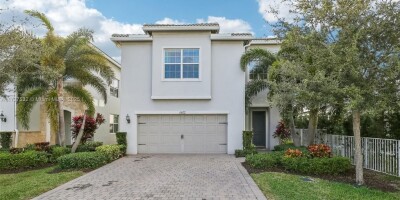 Villa for sale in Hollywood, United States
