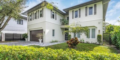 Villa for sale in Miami, Florida