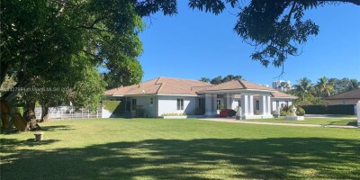 6 bedroom  Villa for sale in Miami, United States