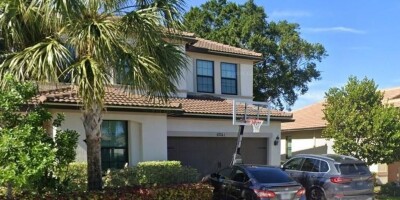 5 bedroom  Villa for sale in Tamarac, Florida