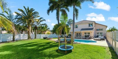 Villa for sale in Lake Worth, Florida