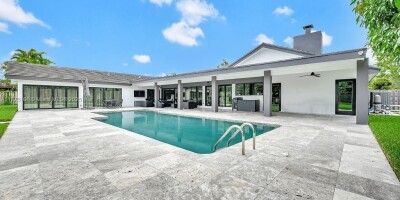Villa for sale in Miami, Florida