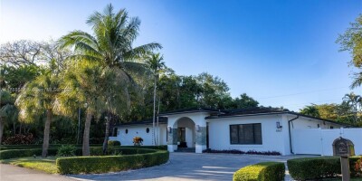 Villa for sale in Miami, United States