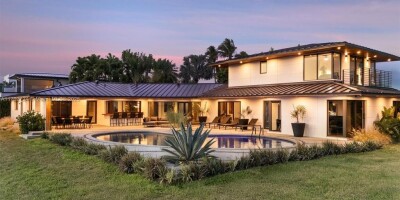 Villa for sale in North Miami, Florida